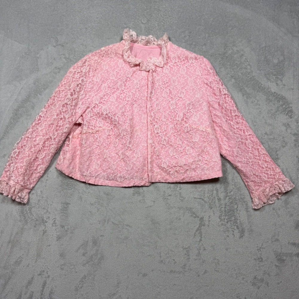 Vintage 1960s Pink Lace Cropped Jacket Ruffle Neck Coquette Medium‎